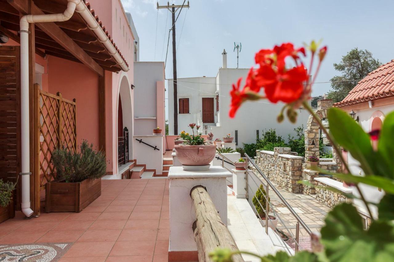 Cozy & Peaceful Apartment In Chalki Khalkíon Exterior foto